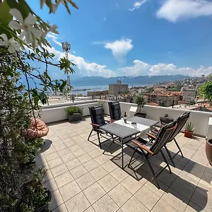 105m2 Penthouse Sea View With Free Garage Parking Rijeka