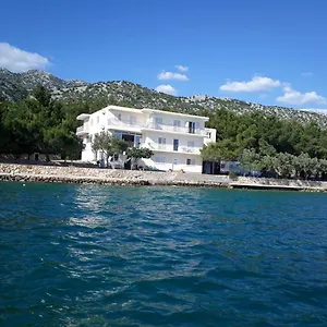 And Kod Mate , Tribanj-Kruscica Croatie