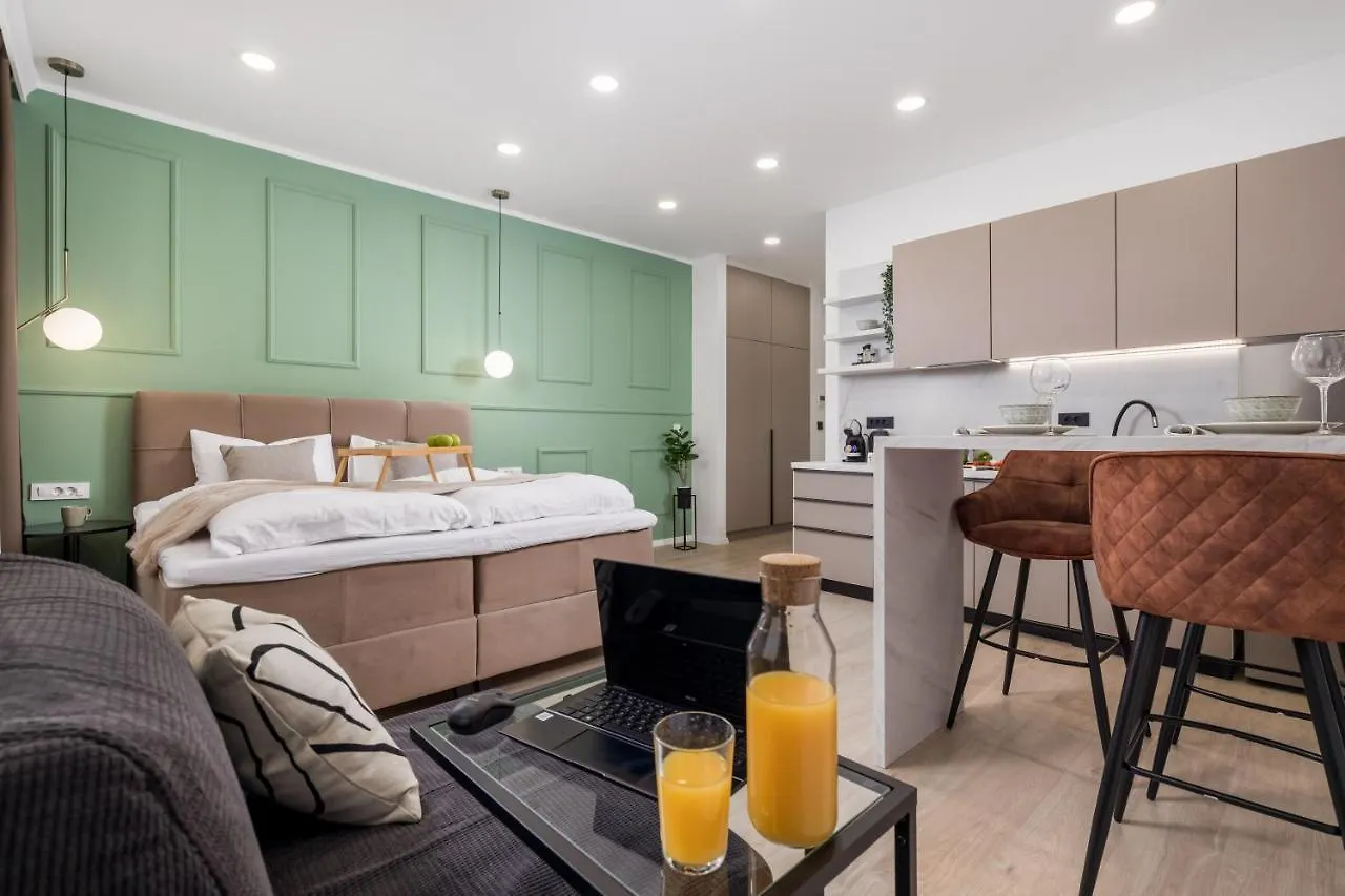 Area2 Center Luxury Apartment Rijeka