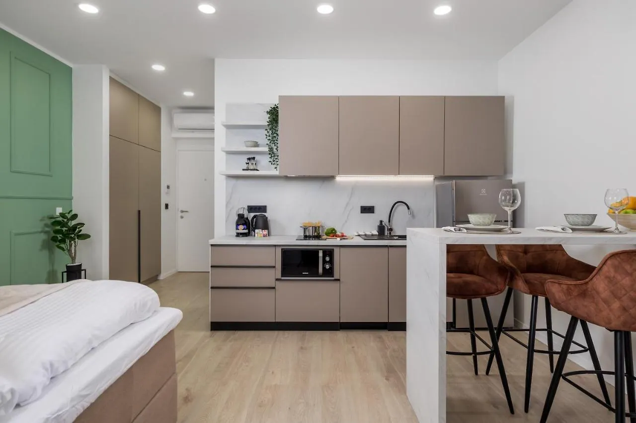 Area2 Center Luxury Apartment Rijeka